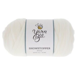NWT [Yarn Bee] Ivory White Showstopper Soft Acrylic Polyamide Wool Blend Yarn
